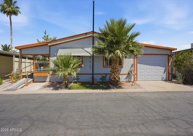 Photo 2 of Manufactured home for sale at 205 S Higley Rd #183, Mesa, AZ 85206 | MLS# 7023787 | Listing updated on 2026-08-27