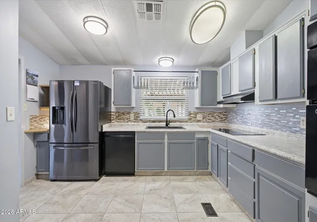 Photo 3 of Manufactured home for sale at 205 S Higley Rd #183, Mesa, AZ 85206 | MLS# 7023787 | Listing updated on 2026-08-27
