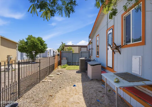 Photo 4 of Manufactured home for sale at 205 S Higley Rd #183, Mesa, AZ 85206 | MLS# 7023787 | Listing updated on 2026-08-27