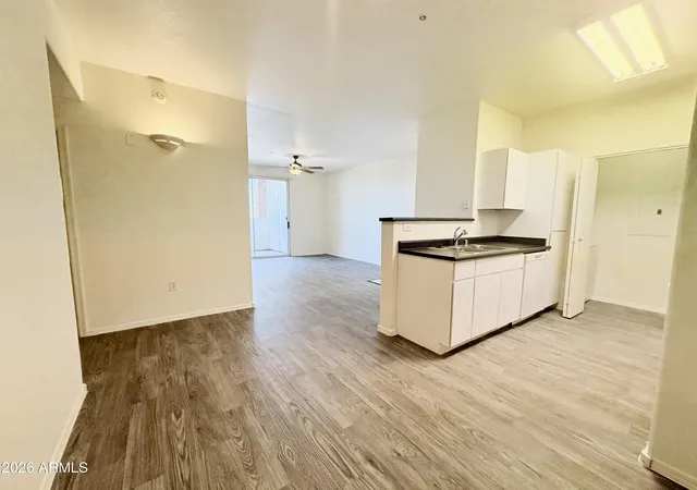 4th image of 3302 N 7Th St #105, Phoenix, AZ 85014 | MLS# 7029825