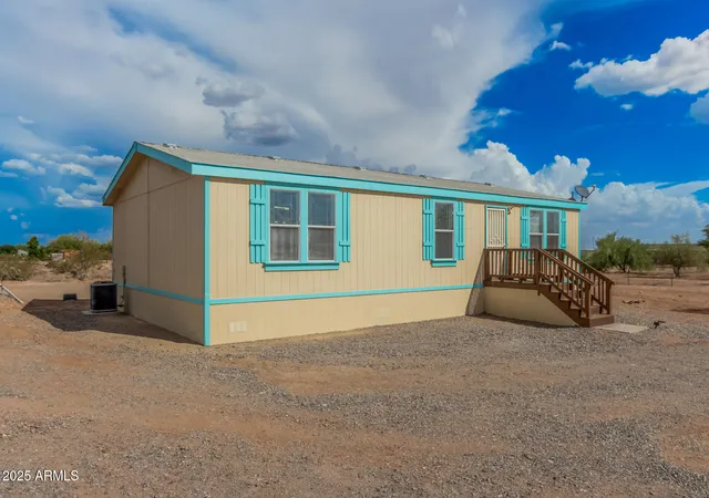 3rd image of 16619 W Windstone Trl, Surprise, AZ 85387 | MLS# 7024555