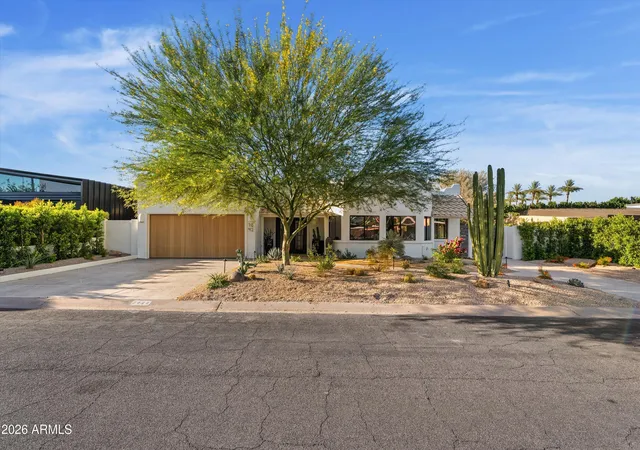 2nd image of 7042 E Orange Blossom Ln, Paradise Valley, AZ 85253 | MLS# 7025729