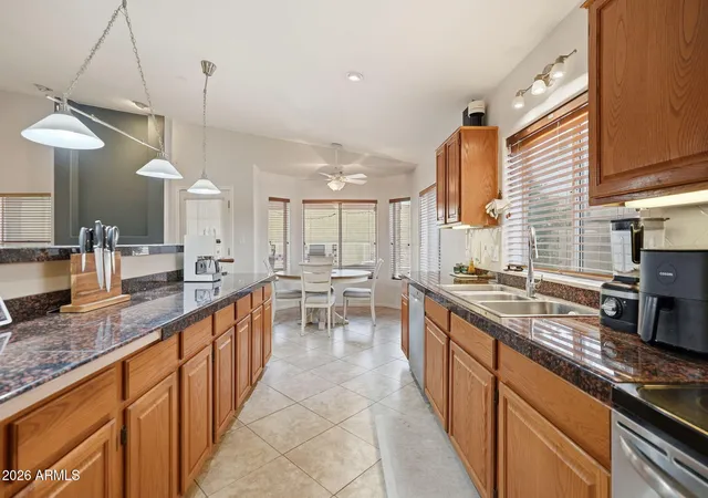 3rd image of 2748 E Verbena Dr, Phoenix, AZ 85048 | MLS# 7023985