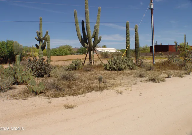 Photo 3 of Single family home for sale at 31607 N 64th Street, Cave Creek, AZ 85331 | MLS# 7024745 | Listing updated on 2026-08-11
