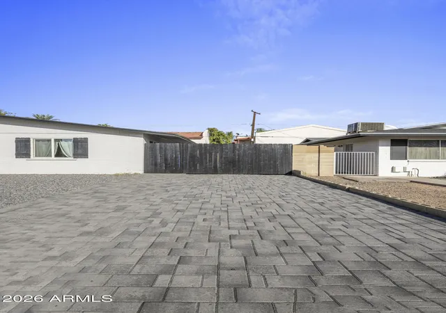 Photo 3 of Townhouse for sale at 1809 N 42nd Street, Phoenix, AZ 85008 | MLS# 7024741 | Listing updated on 2026-08-25