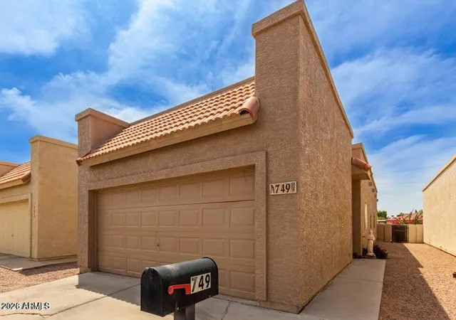 Photo 2 of Townhouse for sale at 749 E Pepper Dr, Casa Grande, AZ 85122 | MLS# 7031782 | Listing updated on 2026-09-18