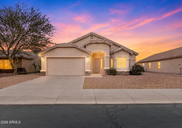 3rd image of 1740 E Francisco Dr, Phoenix, AZ 85042 | MLS# 7026796