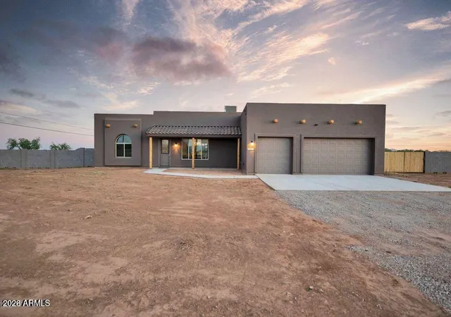 1st image of 24471 N 194th Ave, Surprise, AZ 85387 | MLS# 7024589
