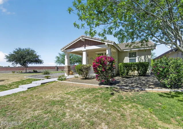 Homes for sale in Surprise, AZ | 12504 N 154Th Ave, Surprise, AZ 85379 | MLS# 7024404