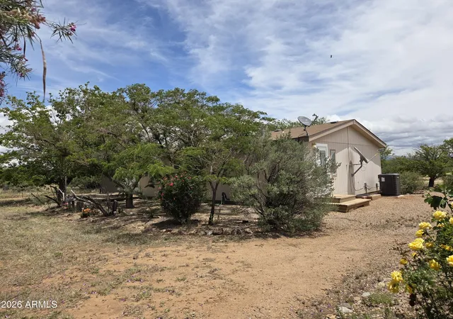 Homes for sale in Hereford, AZ | 9041 E Moon Shadow Trl, Hereford, AZ 85615 | MLS# 7025473