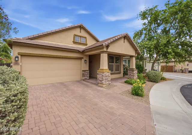 Homes for sale in Phoenix, AZ | 2522 E Fawn Dr, Phoenix, AZ 85042 | MLS# 7024587