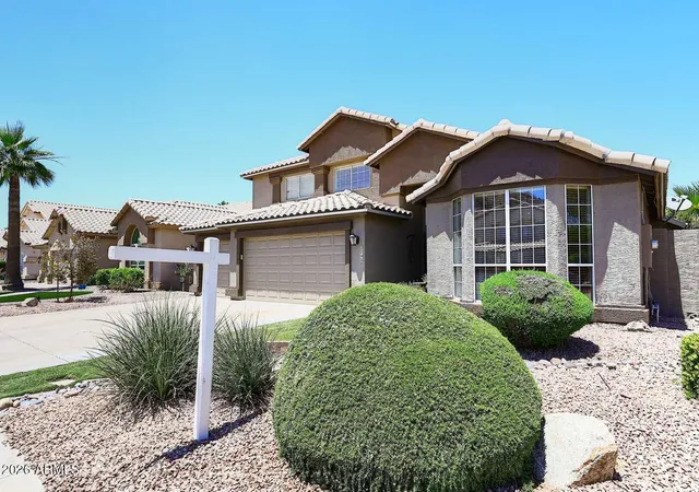 3rd image of 2740 E Brookwood Ct, Phoenix, AZ 85048 | MLS# 7027359