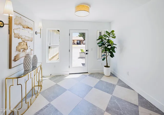 Photo 3 of Single family home for sale at 6830 N 10th Place, Phoenix, AZ 85014 | MLS# 7025037 | Listing updated on 2026-09-20