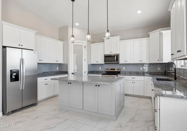 Homes for sale in Tonopah, AZ | 37761 W Montecito Ave, Tonopah, AZ 85354 | MLS# 7028034
