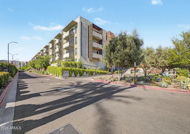 42nd image of 2300 E Campbell Ave #406, Phoenix, AZ 85016 | MLS# 7026534