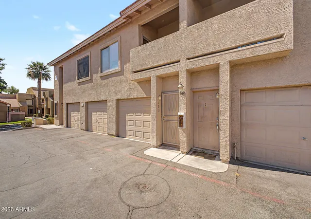 Photo 4 of Townhouse for sale at 1406 W Emerald Ave #103, Mesa, AZ 85202 | MLS# 7024769 | Listing updated on 2026-09-07