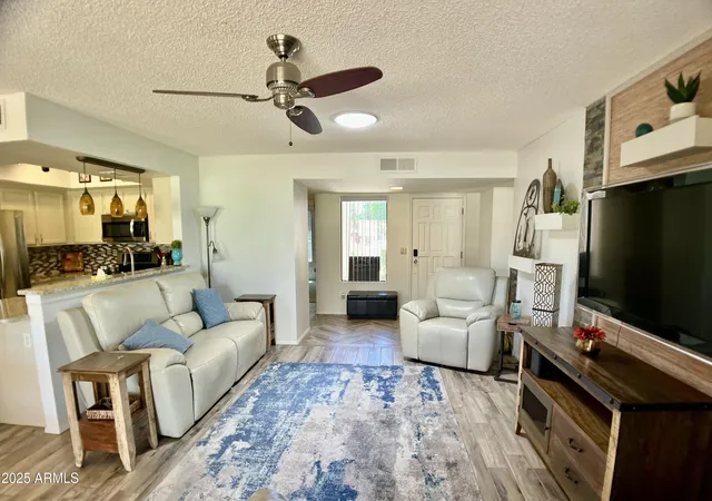 Photo 2 of Townhouse for sale at 9734 W Kerry Ln, Peoria, AZ 85382 | MLS# 7024744 | Listing updated on 2026-09-15