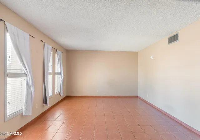 Photo 3 of Sale Pending at 2064 Golf Links Rd, Sierra Vista, AZ 85635 | MLS# 7048589 | Listing updated on 2026-09-12