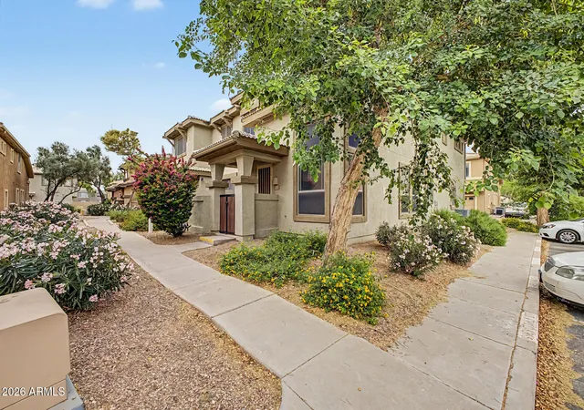 2nd image of 1225 N 36Th St, Phoenix, AZ 85008