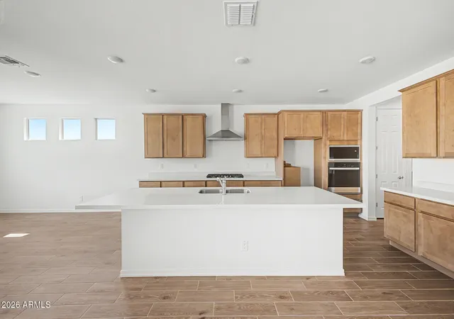 Photo 4 of Single family home for sale at 19201 W Palmaritas Dr, Waddell, AZ 85355 | MLS# 7027007 | Listing updated on 2026-09-16