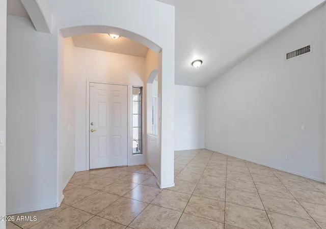 Photo 4 of Single family home for sale at 5463 W Geronimo St, Chandler, AZ 85226 | MLS# 7025039 | Listing updated on 2026-09-15