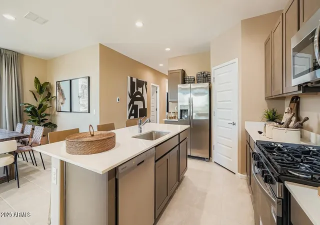 4th image of 30248 W Wild Hazel Dr, Buckeye, AZ 85396 | MLS# 7025049