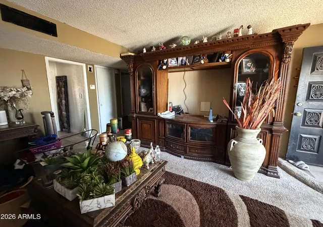 5th image of 6411 W Verde Ln, Phoenix, AZ 85033 | MLS# 7028562