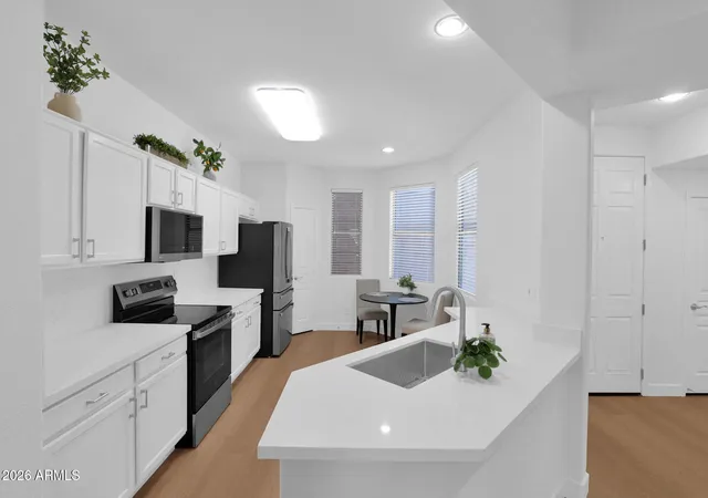3rd image of 15221 N Clubgate Dr #1023, Scottsdale, AZ 85254 | MLS# 7025235