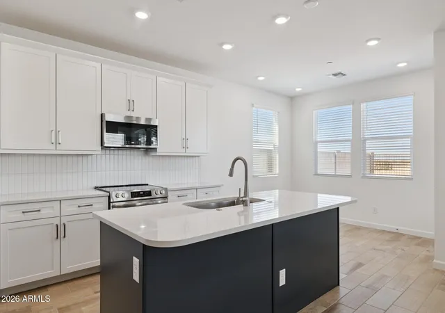 Photo 3 of Single family home for sale at 32580 N Smoke View Trl, Peoria, AZ 85383 | MLS# 7025189 | Listing updated on 2026-10-09