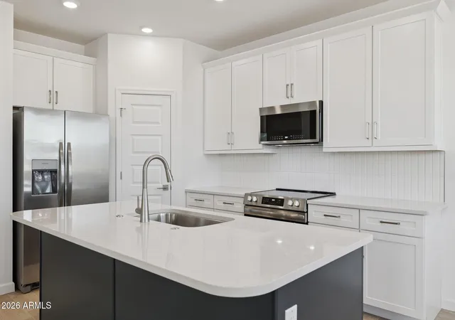 Photo 4 of Single family home for sale at 32580 N Smoke View Trl, Peoria, AZ 85383 | MLS# 7025189 | Listing updated on 2026-10-09