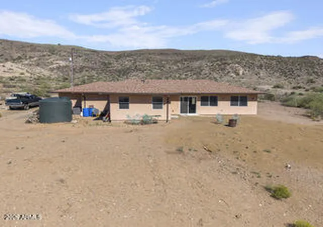 Photo 52 of Single family home for sale at 17200 S Dripping Springs Rd, Mayer, AZ 86333 | MLS# 7025924 | Listing updated on 2026-08-22