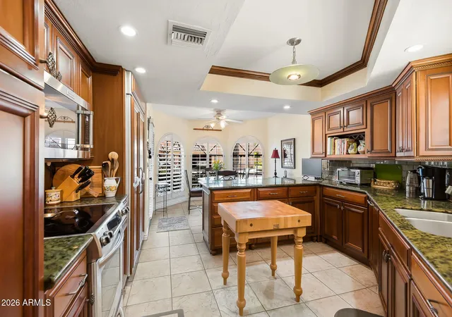 Photo 3 of Single family home for sale at 4116 E Paradise Dr, Phoenix, AZ 85028 | MLS# 7026053 | Listing updated on 2026-10-15