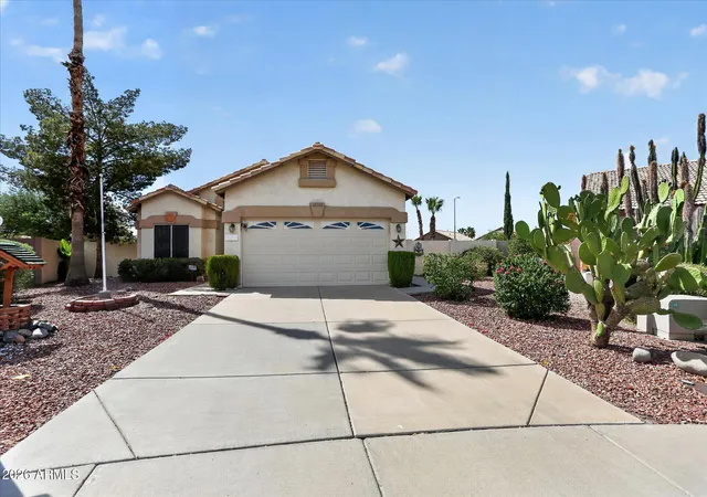 Homes for sale in Peoria, AZ | 10328 W Burnett Rd, Peoria, AZ 85382 | MLS# 7036503