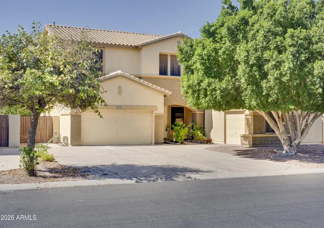 Photo 3 of Single family home for sale at 1211 E Kenwood St, Mesa, AZ 85203 | MLS# 7025821 | Listing updated on 2026-09-11
