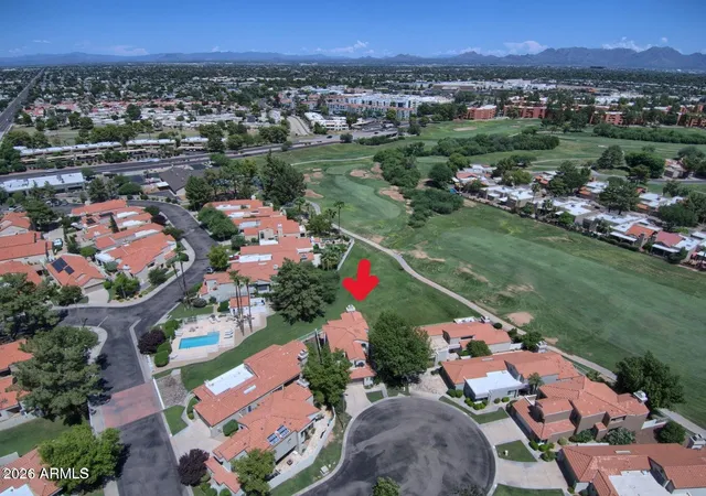 Photo 2 of Single family home for sale at 4020 E Laurel Ln, Phoenix, AZ 85028 | MLS# 7063623 | Listing updated on 2026-09-11