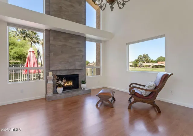 Photo 3 of Single family home for sale at 4020 E Laurel Ln, Phoenix, AZ 85028 | MLS# 7063623 | Listing updated on 2026-09-11