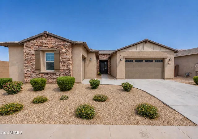 Photo 1 of Single family home for sale at 18934 W Sierra St, Surprise, AZ 85388 | MLS# 7026041 | Listing updated on 2026-08-11