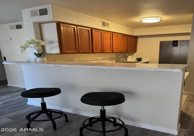 2nd image of 3131 W Cochise Dr, Phoenix, AZ 85051