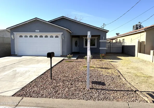 1st image of 1924 W Lawrence Rd, Phoenix, AZ 85015 | MLS# 7025989