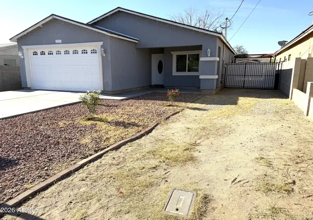 2nd image of 1924 W Lawrence Rd, Phoenix, AZ 85015 | MLS# 7025989