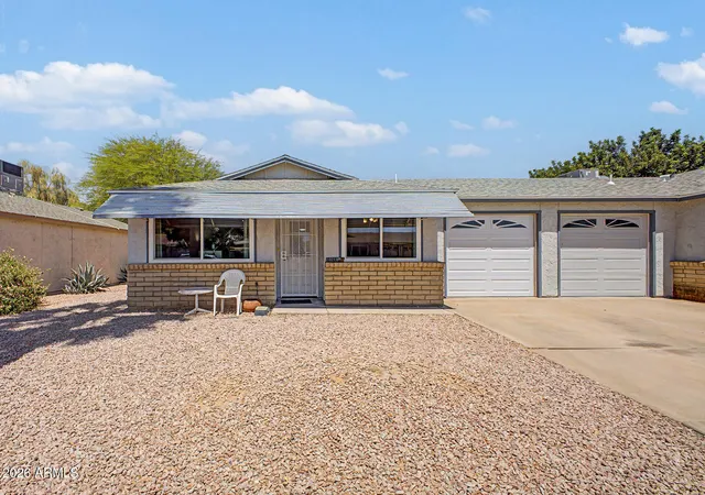 Homes for sale in Peoria, AZ | 10210 N 97Th Dr #A, Peoria, AZ 85345 | MLS# 7026467