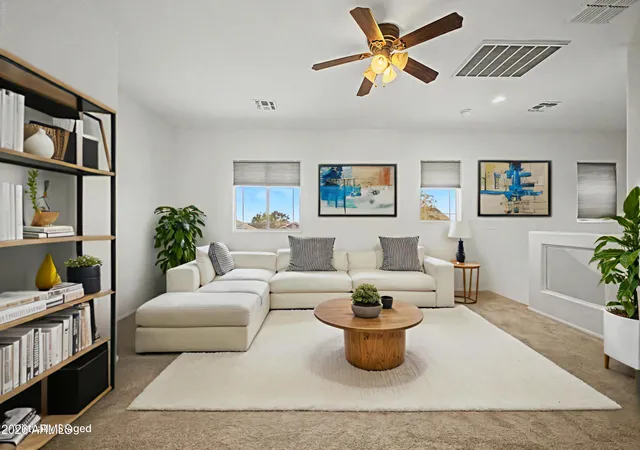 Photo 4 of Single family home for sale at 10594 W Lone Cactus Dr, Peoria, AZ 85382 | MLS# 7026119 | Listing updated on 2026-09-16