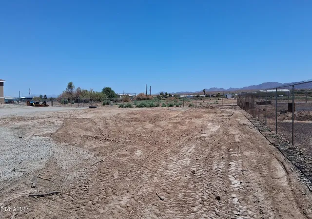 5th image of 65897 N Melody Ln, Cibola, AZ 85328 | MLS# 7026122
