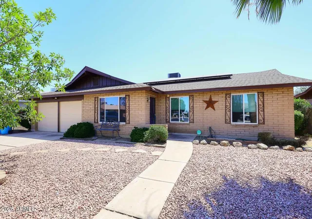 Photo 1 of Sale Pending at 11223 N 33rd Avenue, Phoenix, AZ 85029 | MLS# 7034887 | Listing updated on 2026-09-17