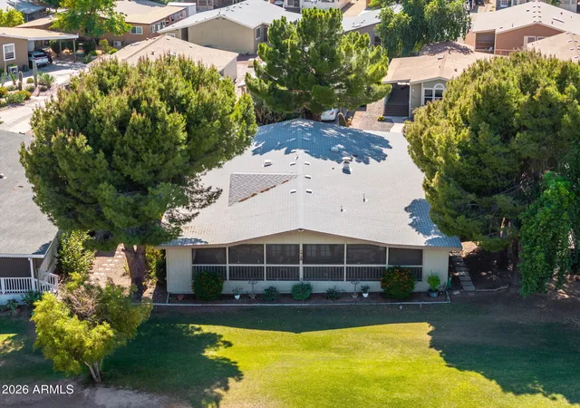 Photo 3 of Manufactured home for sale at 3901 E Pinnacle Peak Rd 405, Phoenix, AZ 85050 | MLS# 7026847 | Listing updated on 2026-10-28