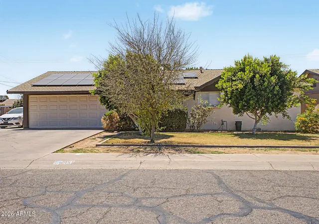 Homes for sale in Phoenix, AZ | 3701 W Echo Ln, Phoenix, AZ 85051 | MLS# 7026853