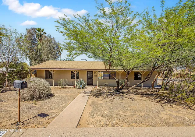 Photo 1 of Sale Pending at 9438 N 16th Place, Phoenix, AZ 85020 | MLS# 7026440 | Listing updated on 2026-07-30