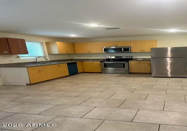 26th image of 2828 E Chipman Rd, Phoenix, AZ 85040 | MLS# 7026854