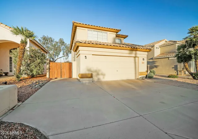 Photo 3 of Sale Pending at 22611 N 71st Drive, Glendale, AZ 85310 | MLS# 7028253 | Listing updated on 2026-07-08