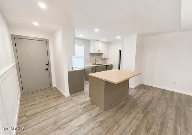 Photo 1 of Single family home for sale at 199 W Santee St, Globe, AZ 85501 | MLS# 7026647 | Listing updated on 2026-09-14